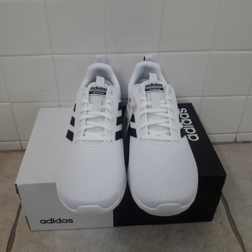 Adidas - Picture 3 of 3